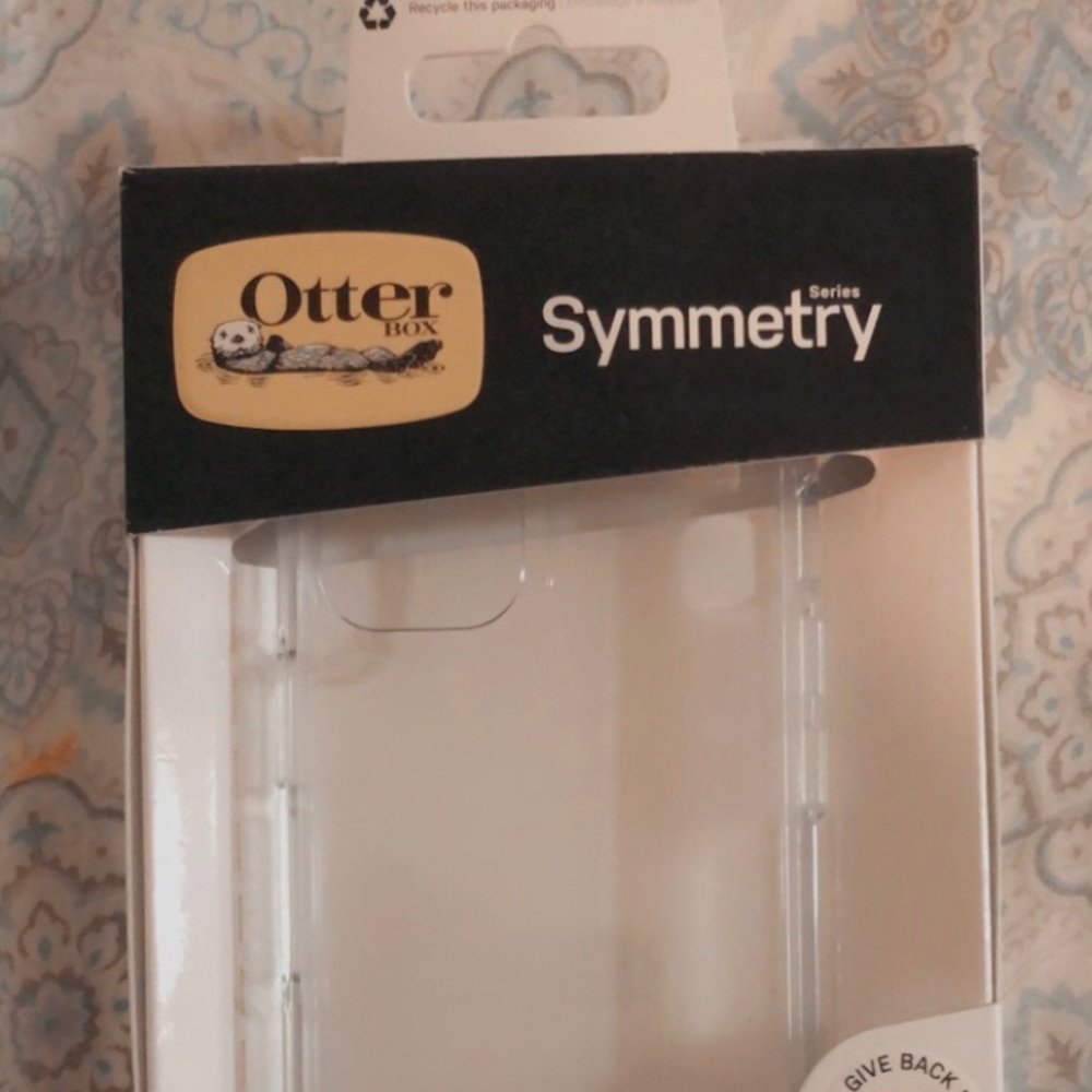 NWT GREAT PRICE otter box clear phone case